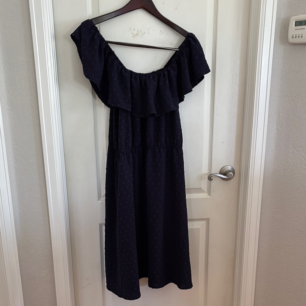 NWT Elegant Dark Blue Off-Shoulder Dress